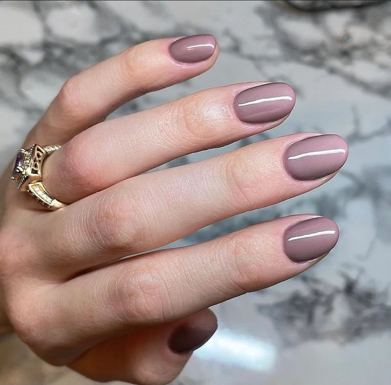 #092 - Esmalte en gel DND DC UV/LED Soak Off - Bronceado rojizo