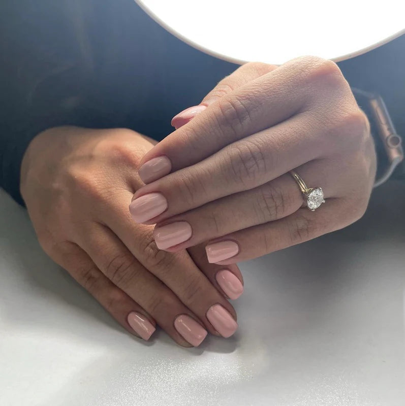 #140 - DND DC Gel UV/LED Soak Off- Khaki Rose