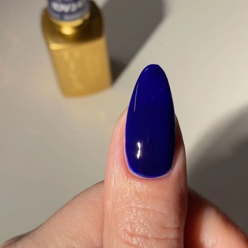 #247 - Esmalte en gel DND Diva UV/LED Soak Off - Jelly Marine