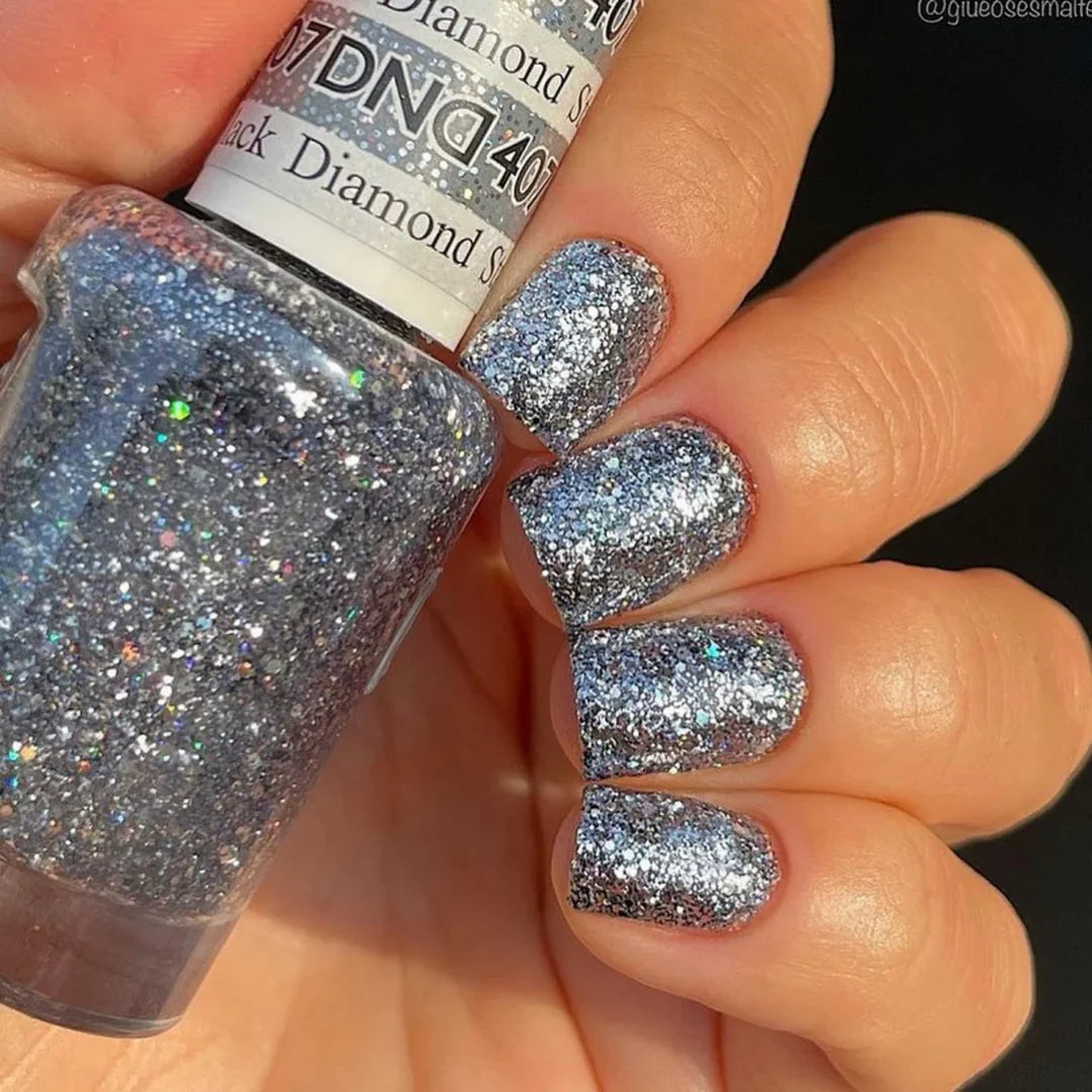 #407 - DND Daisy Gel UV/LED Soak Off - Black Diamond Star