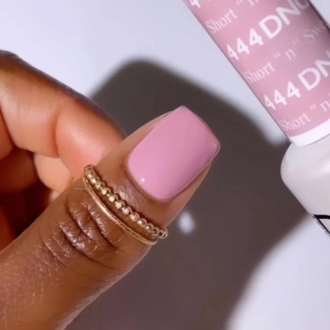 #444 - Esmalte en gel DND UV/LED Soak Off - Short "N" Sweet