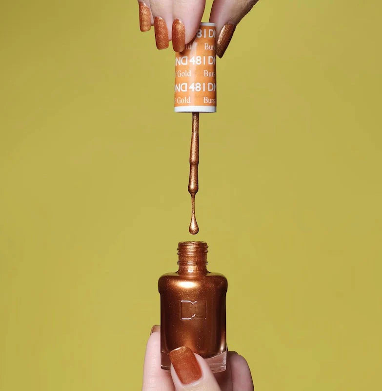 #481 - DND Daisy Gel UV/LED Soak Off - Burst of Gold