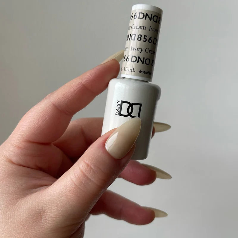 #856 - DND Daisy Gel UV/LED Soak Off- Ivory Cream