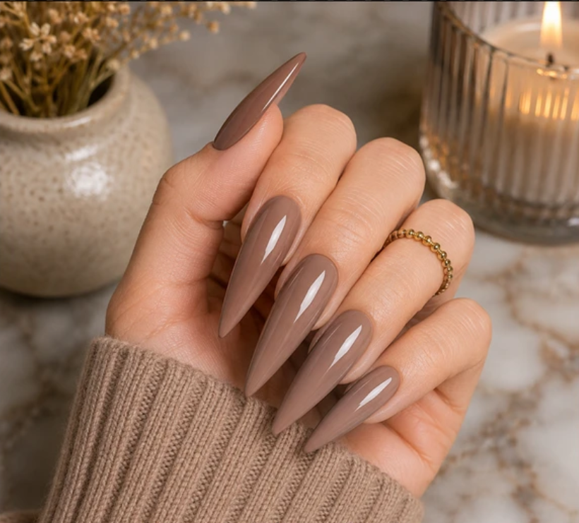 #109 Sky Latte - DND HEMA & TPO-free Gel & Lacquer