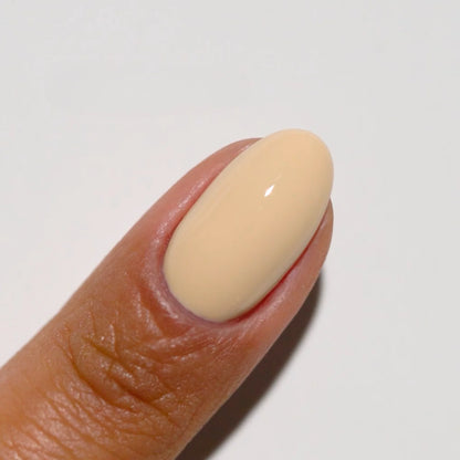 #052 - DND Diva Gel UV/LED Soak Off - Biscuits N' Honey