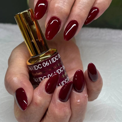 #061 - DND DC Gel UV/LED Soak Off - Wineberry