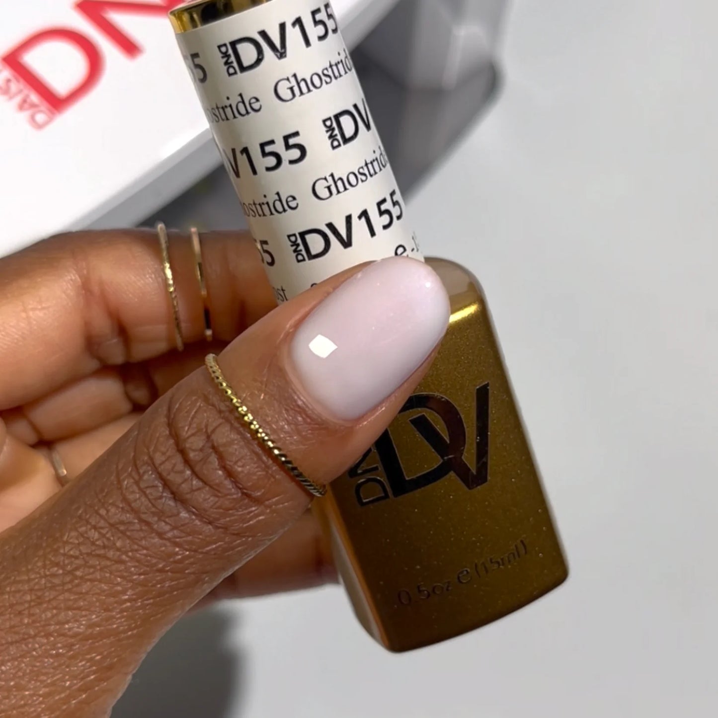 #155 - Esmalte en gel DND Diva UV/LED Soak Off - Ghostride