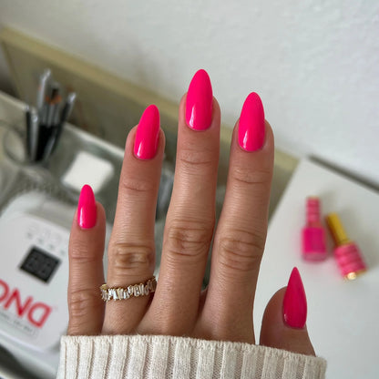 #157 - DND DC Gel UV/LED Soak Off - Rosa fuerte