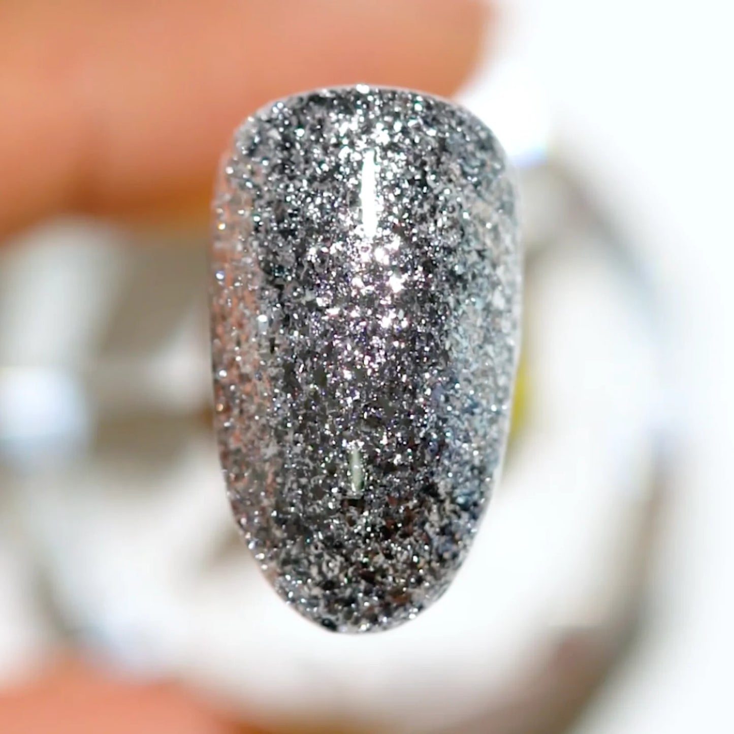 #207 - DND DC Gel UV/LED Soak Off - Plateado
