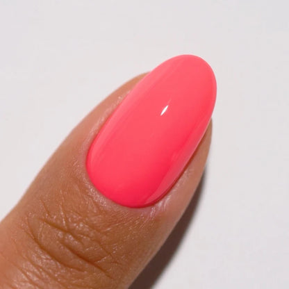 #212 - DND Diva Gel UV/LED Soak Off - Sour Bubblegum
