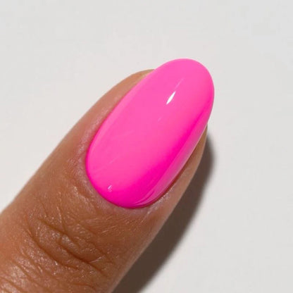 #228 - DND Diva Gel UV/LED Soak Off- I have a crush