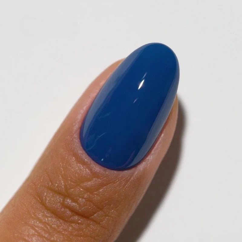 #246 - Esmalte en gel DND Diva UV/LED Soak Off - Laguna Azul