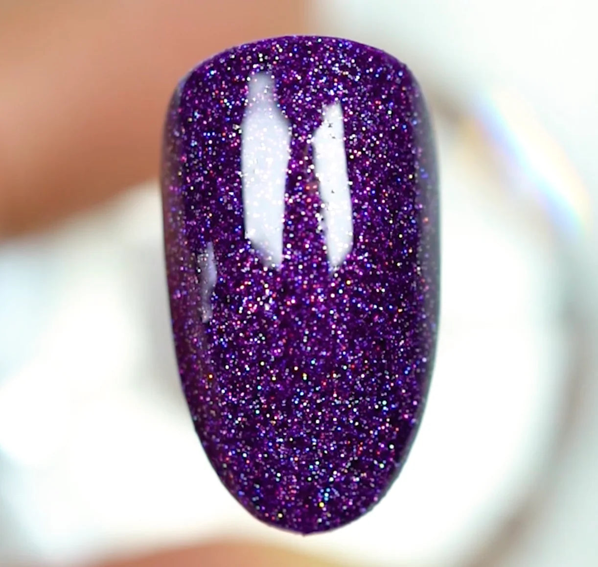 #251 - DND DC Gel UV/LED Soak Off - Morado oscuro