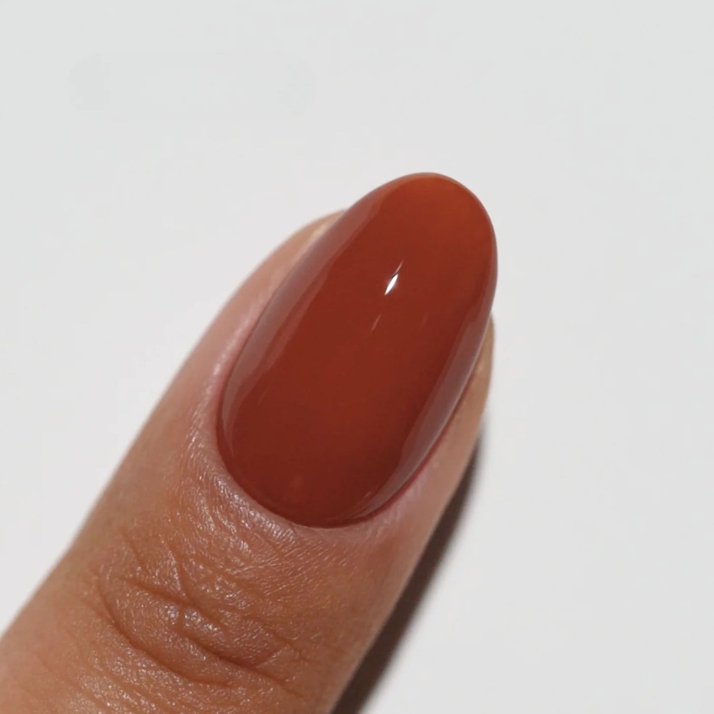 #271 - Esmalte en gel DND Diva UV/LED Soak Off - Cedro occidental