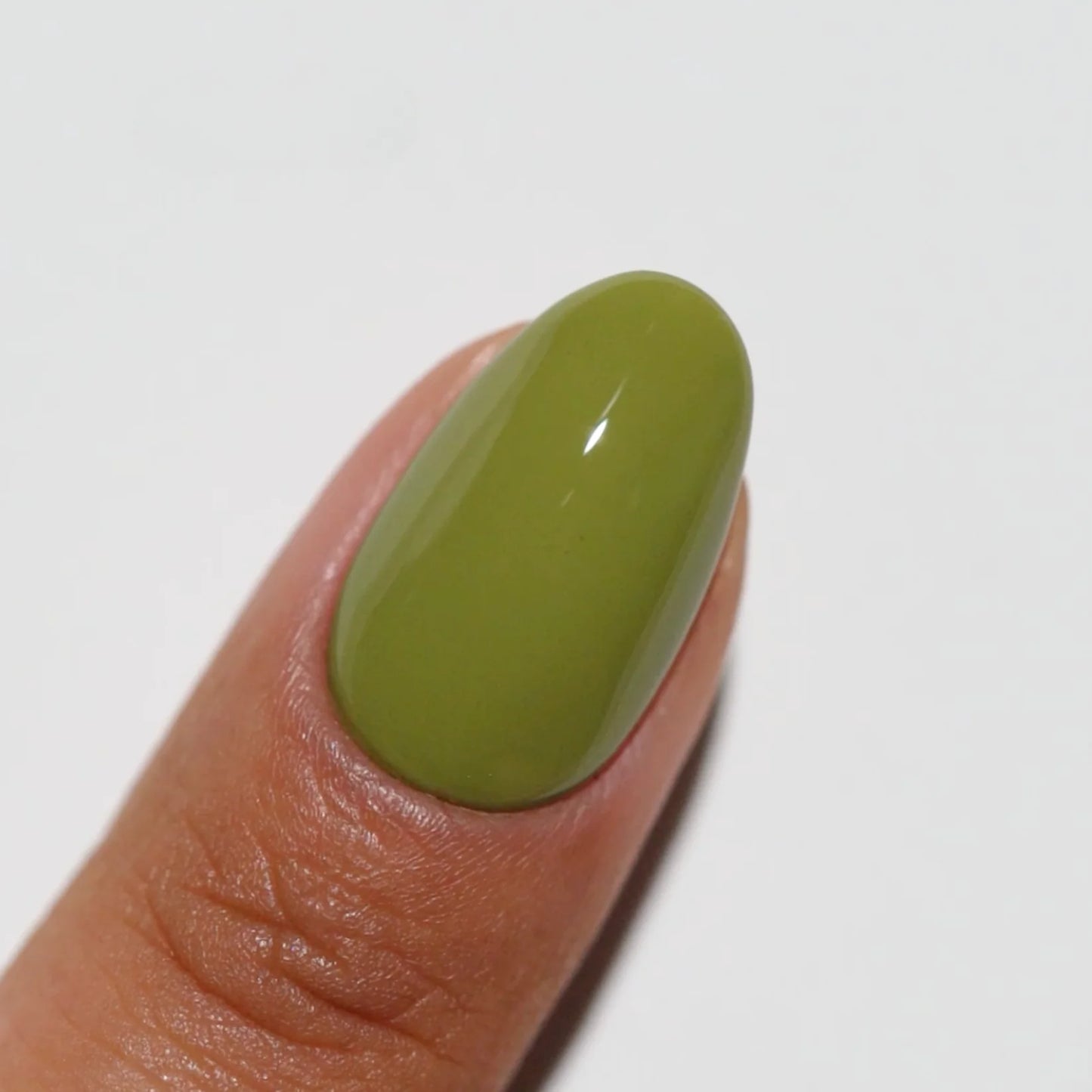 #282 - Esmalte en gel DND Diva UV/LED Soak Off - Dirty Martini