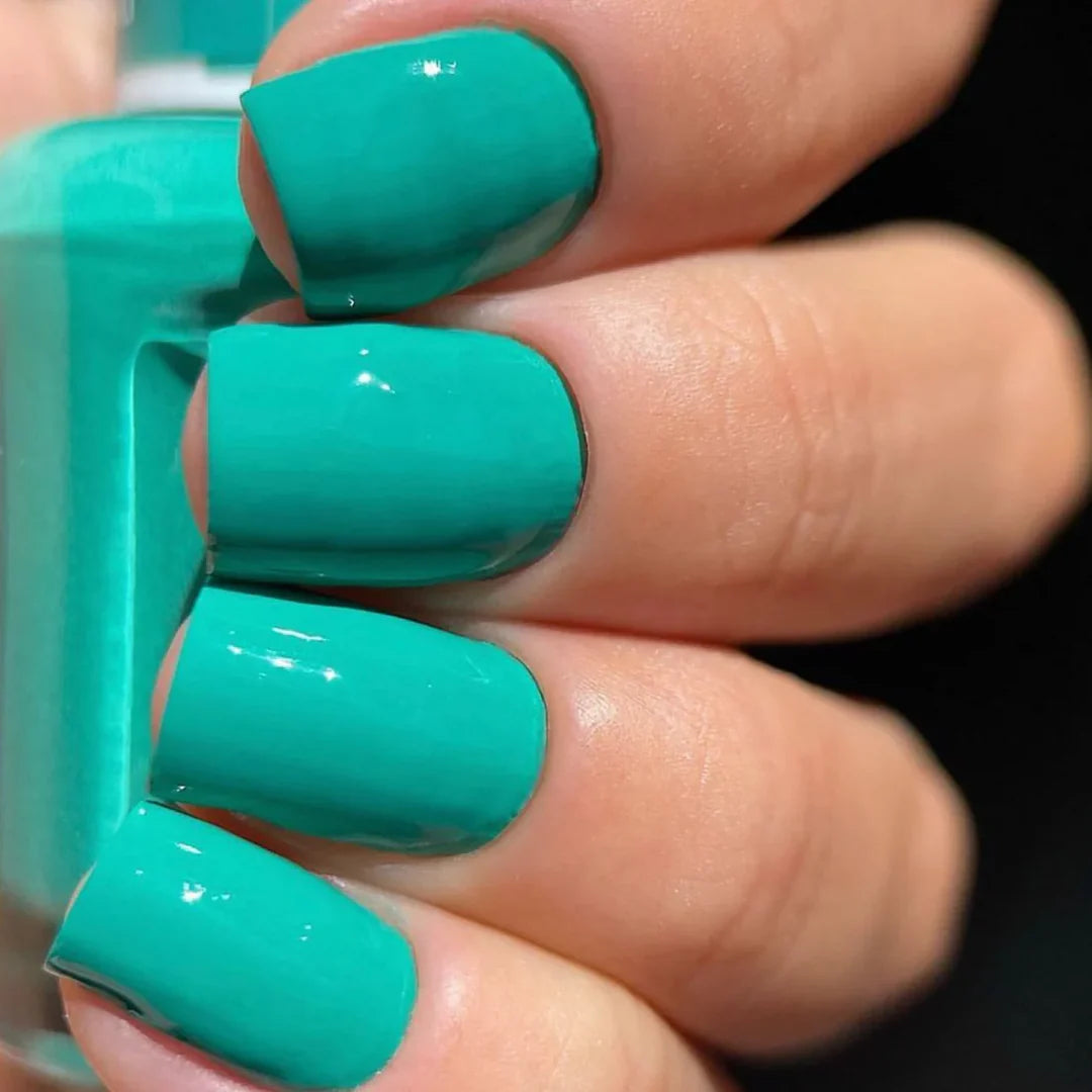 #438 - Esmalte en gel DND UV/LED Soak Off - Island Oasis