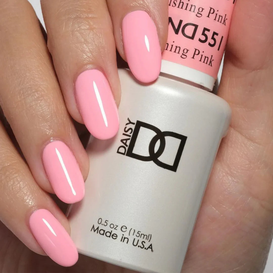 #551 - Esmalte en gel DND UV/LED Soak Off - Rosa ruborizado