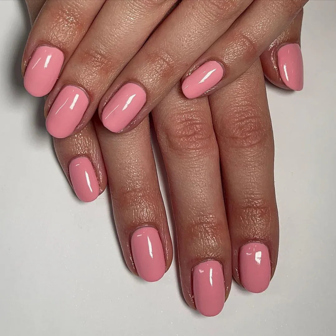 #555 - Esmalte en gel DND UV/LED Soak Off - Peach Fuzz