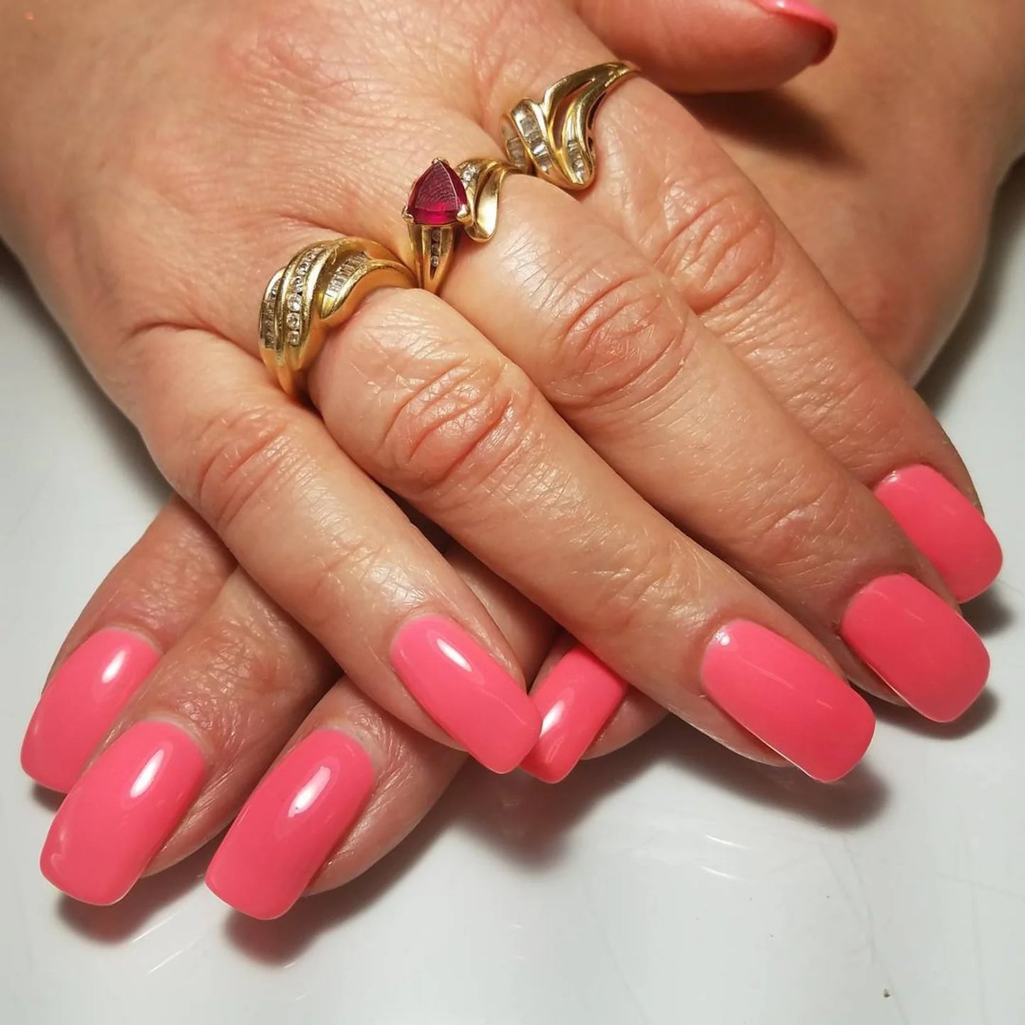 #556 - Esmalte en gel DND UV/LED Soak Off - Arrecife de coral