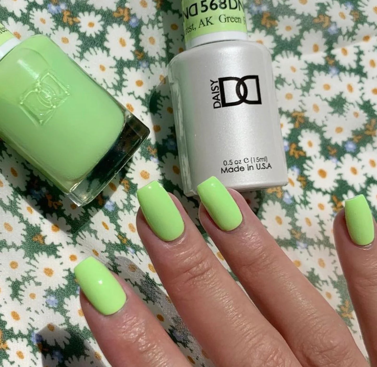 #568 - Esmalte en gel DND UV/LED Soak Off - Bosque verde