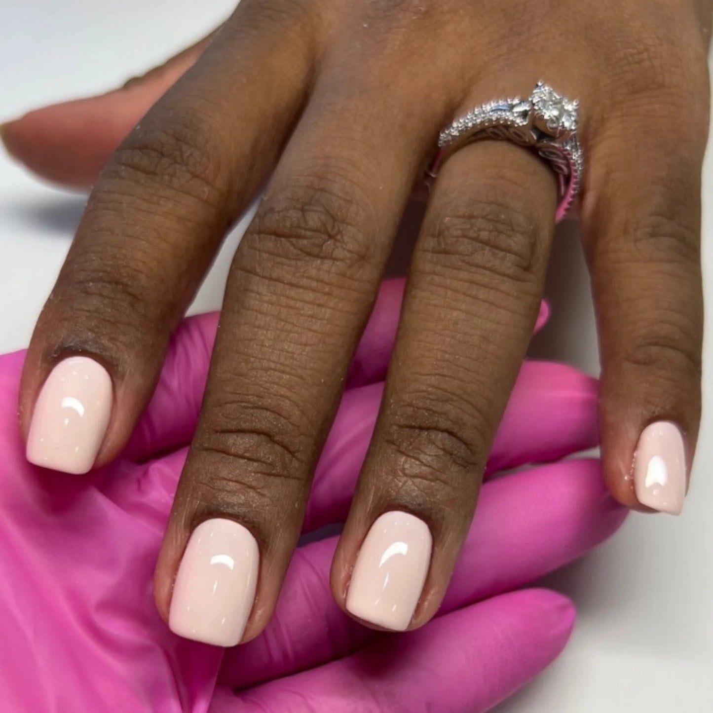 #602 - Esmalte en gel DND UV/LED Soak Off - Rosa elegante