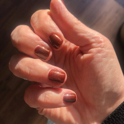 #627 - Esmalte en gel DND UV/LED Soak Off - Loving Walnut