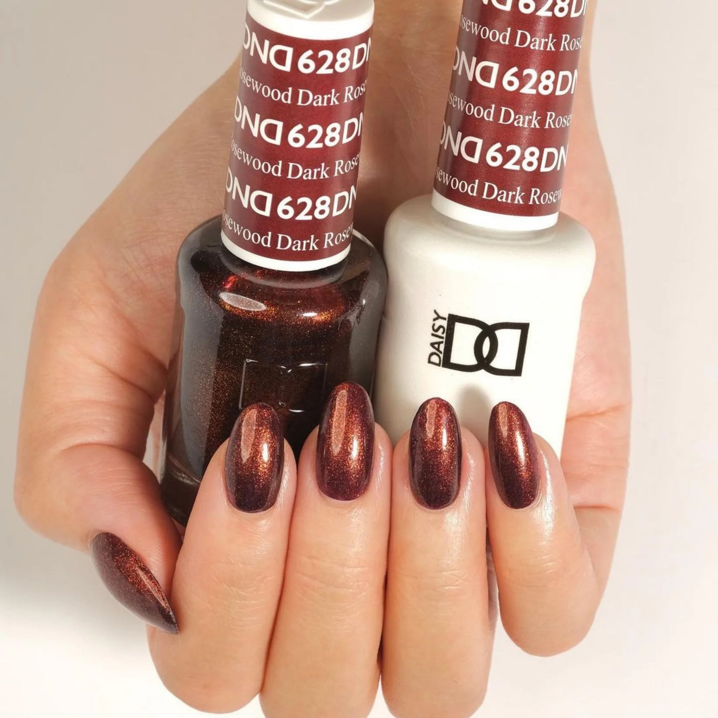 #628 - Esmalte en gel DND UV/LED Soak Off - Palo de rosa oscuro
