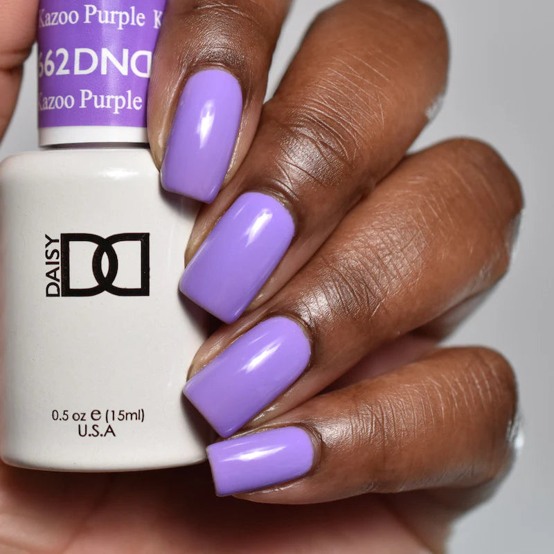 #662 - Esmalte en gel DND UV/LED Soak Off - Morado Kazoo