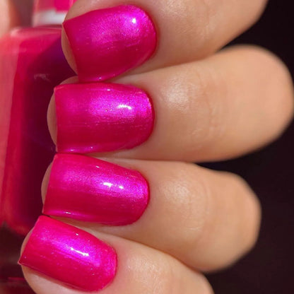 #685 - Esmalte en gel DND UV/LED Soak Off - Nova Pinky