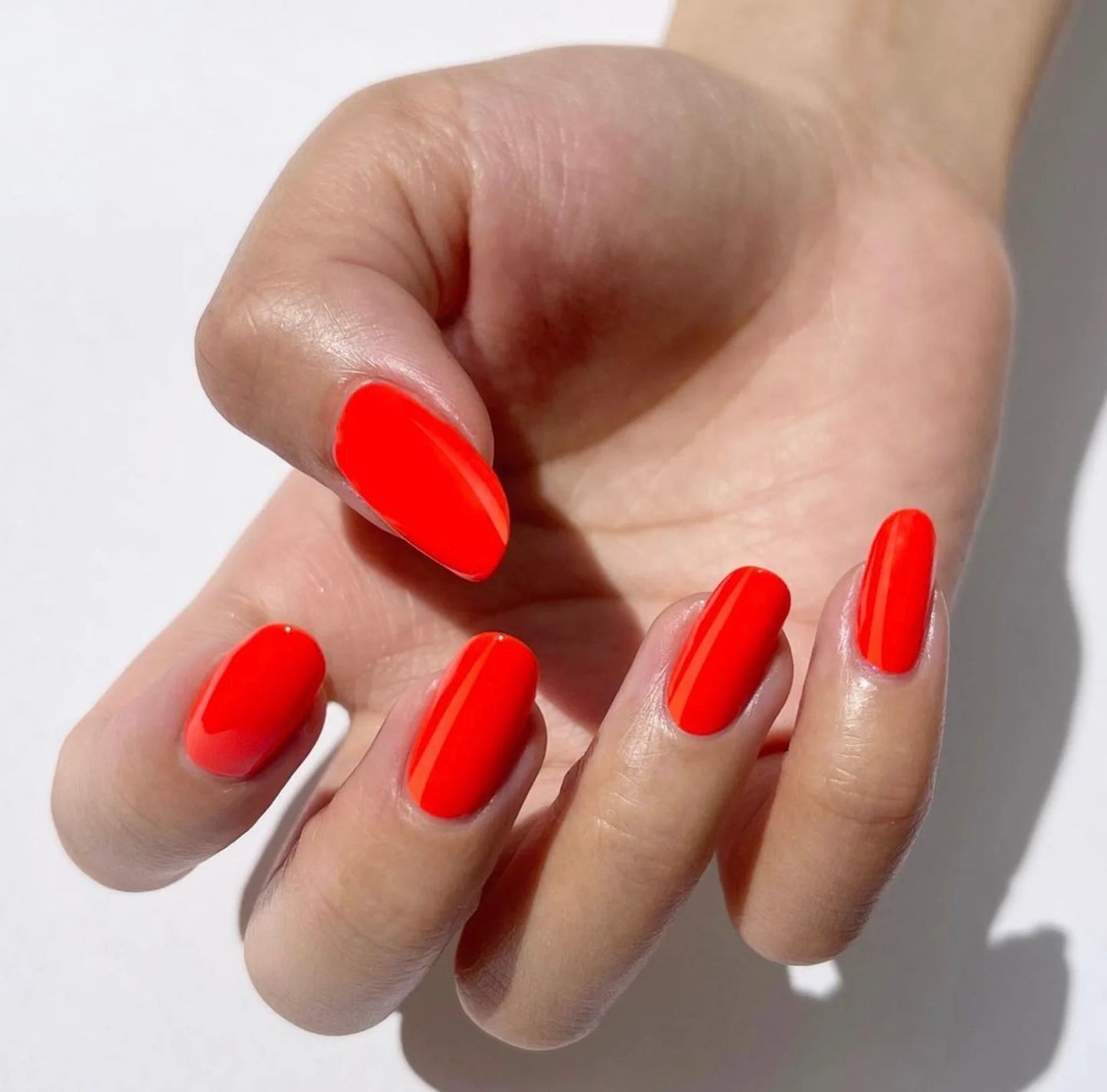 #715 - Esmalte en gel DND UV/LED Soak Off - Island Punch
