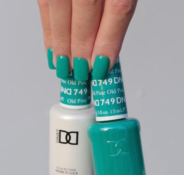 #749 - Esmalte en gel DND UV/LED Soak Off - Pino viejo