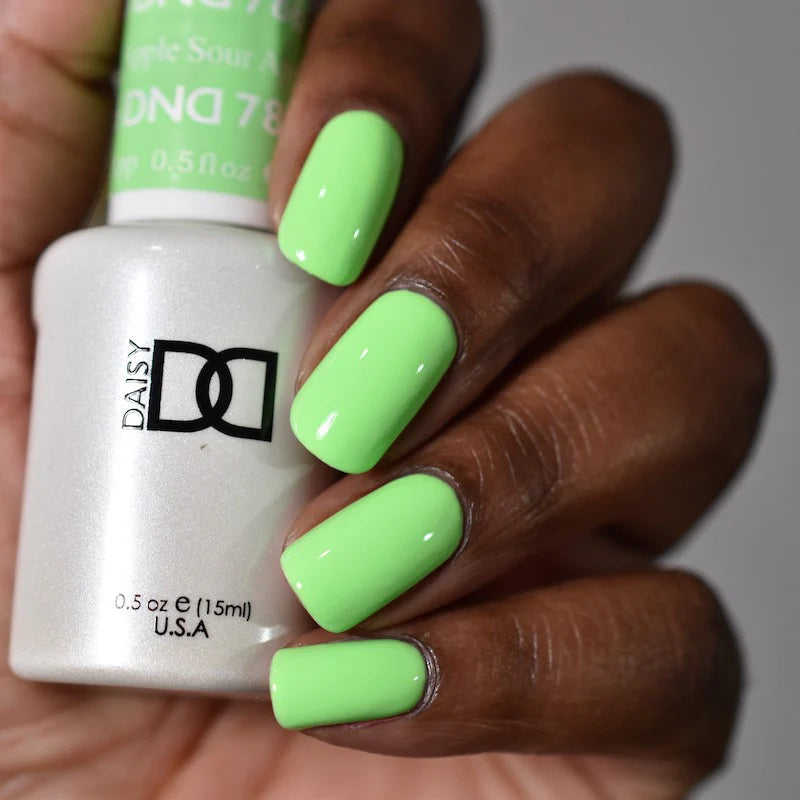 #786 - Esmalte en gel DND UV/LED Soak Off - Manzana Ácida