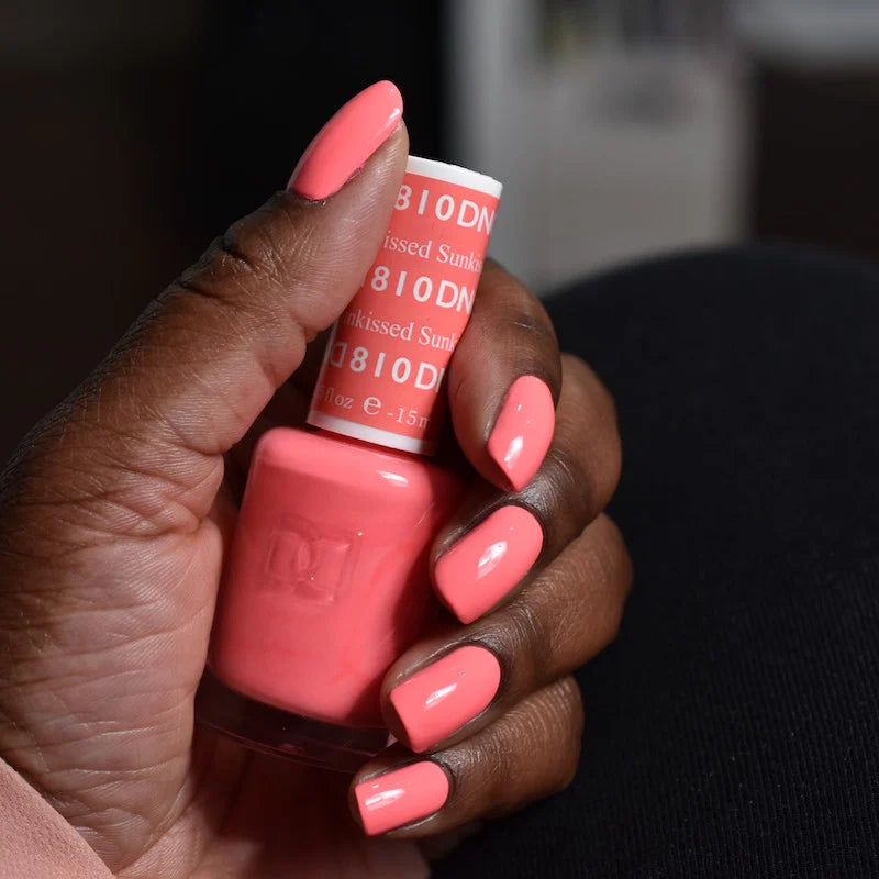 #810 - Esmalte en gel DND UV/LED Soak Off - Sunkissed