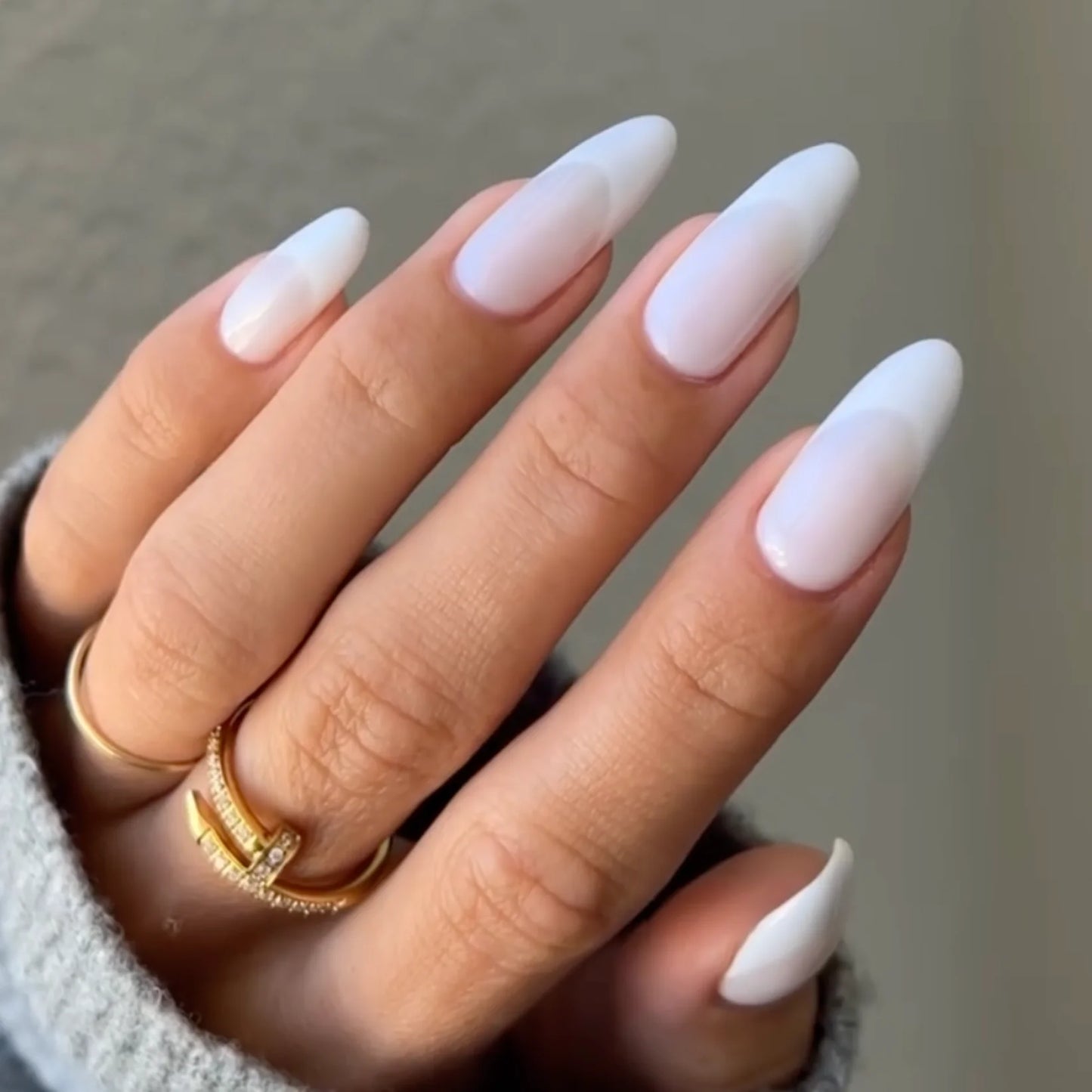 #862 - Esmalte en gel DND UV/LED Soak Off - Hielo perlado