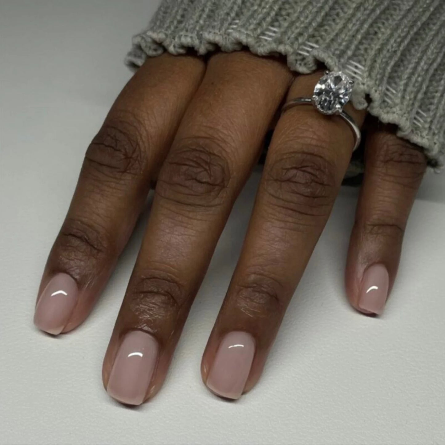 #867 - DND Daisy Gel UV/LED Soak Off - Perfect Nude
