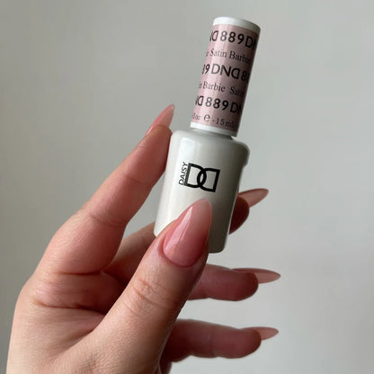 #889 - Esmalte en gel DND UV/LED Soak Off - Barbie satinado