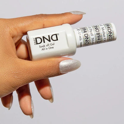 #894 - Esmalte en gel DND UV/LED Soak Off - Nácar