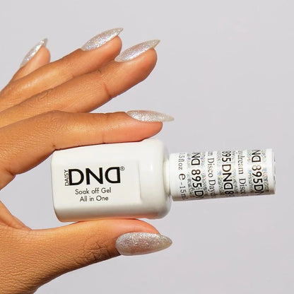 #895 - Esmalte en gel DND UV/LED Soak Off - Disco Daydream