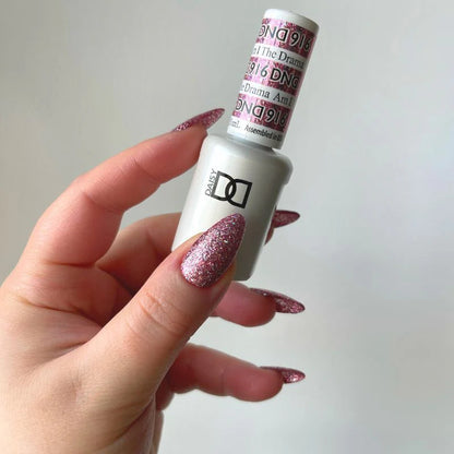 #916 - DND Daisy Gel UV/LED Soak Off - Am I The Drama